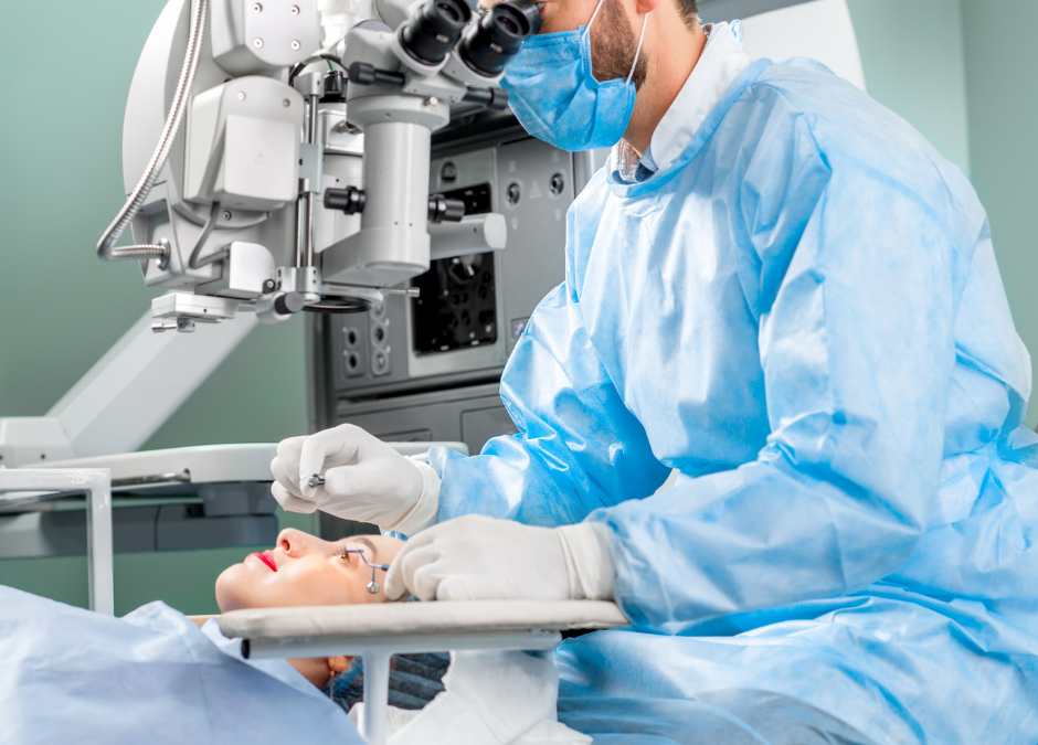 Cirugía de glaucoma con mínima incisión en Elche